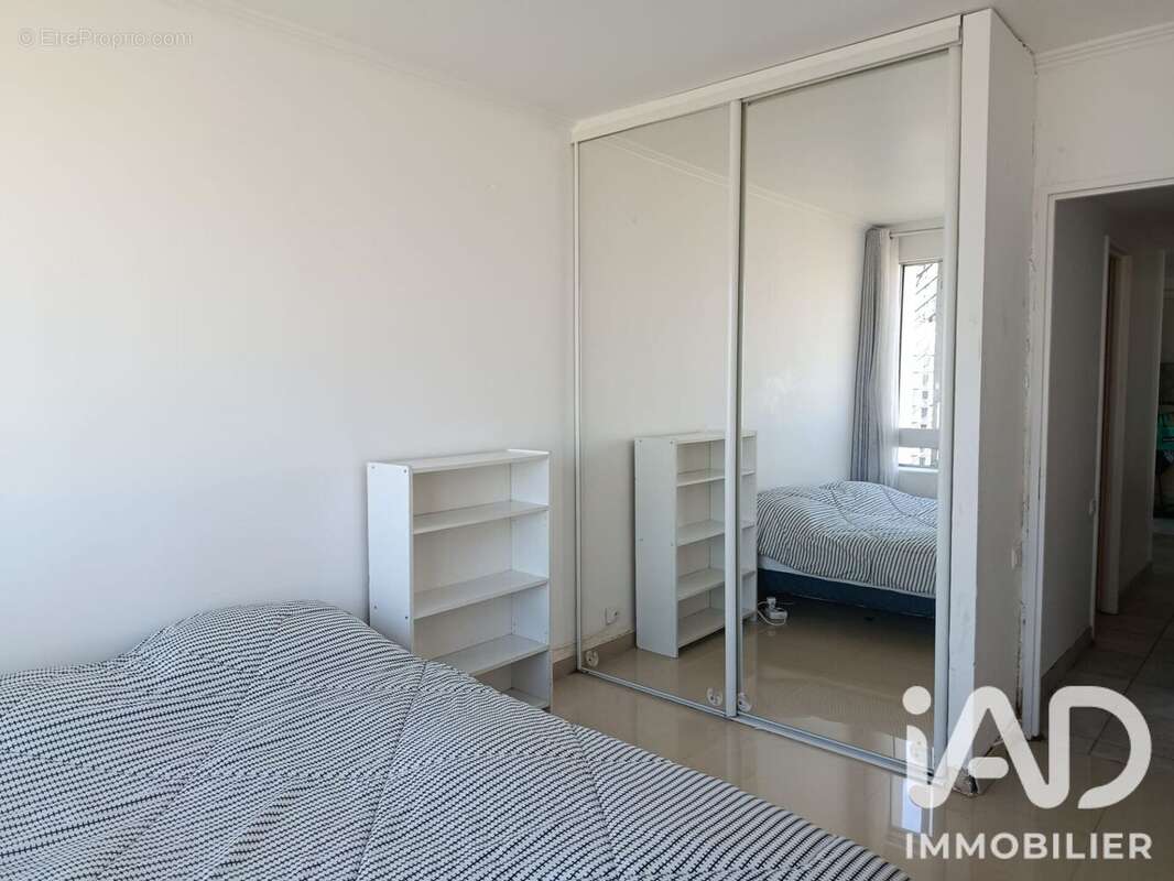 Photo 4 - Appartement à PUTEAUX