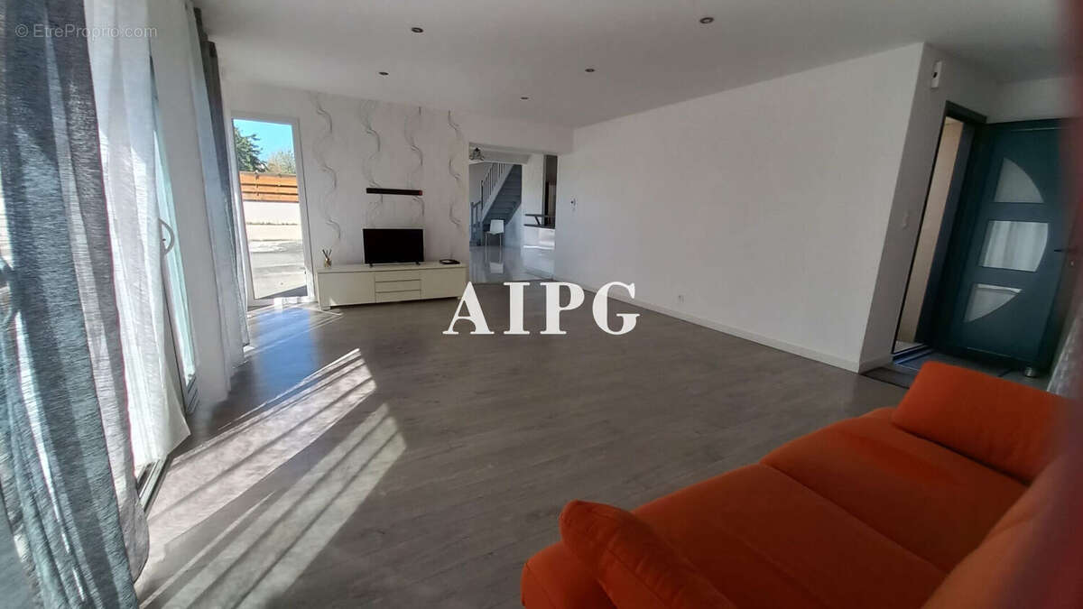 Tremeloir, maison contemporaine à vendre - photo 2