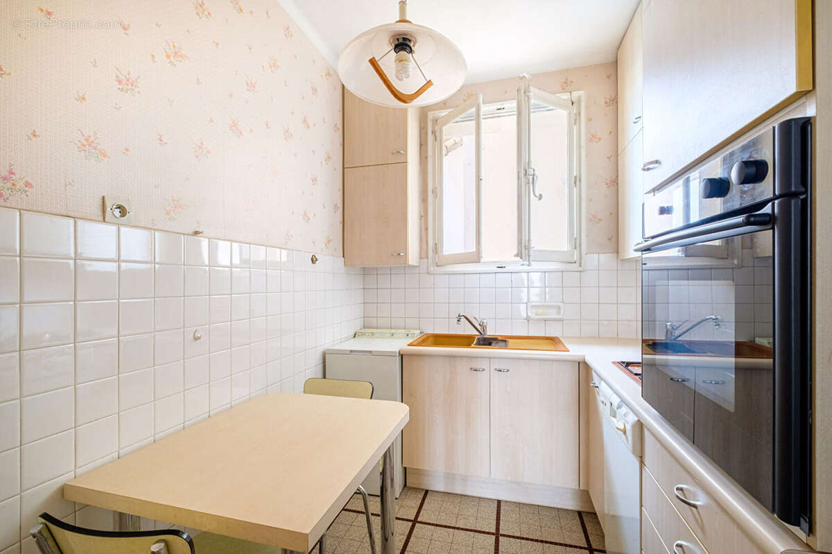 Appartement à LYON-6E