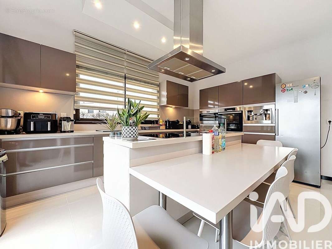 Photo 7 - Maison à ISNEAUVILLE