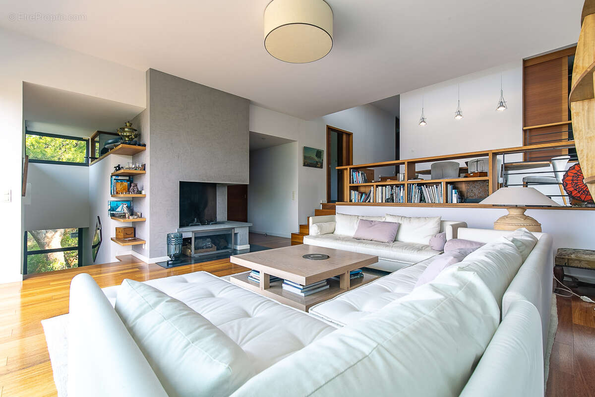 Maison à MARSEILLE-7E