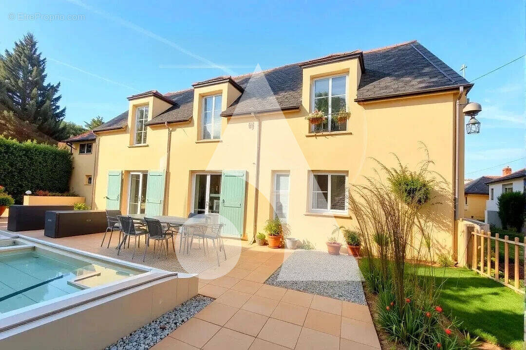 Maison à VILLIERS-ADAM