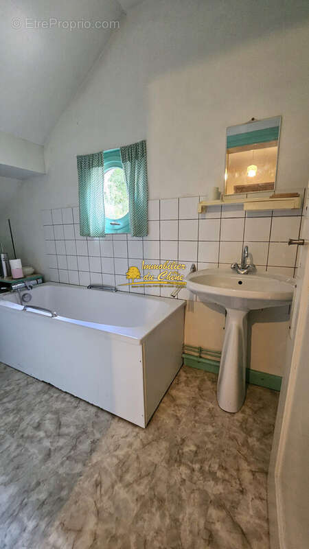 Maison 96 m² à Servance  - photo 6