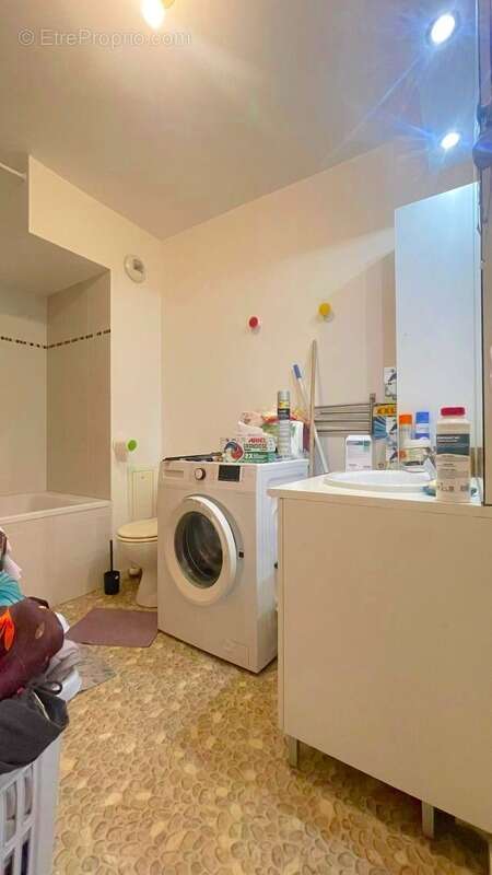 Appartement à GENNEVILLIERS