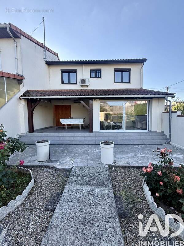 Photo 1 - Maison à BORDEAUX