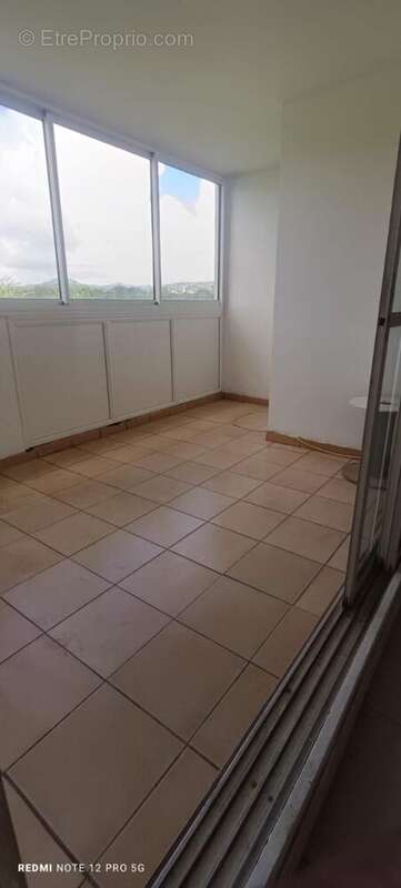 Photo 7 - Appartement à RIVIERE-SALEE