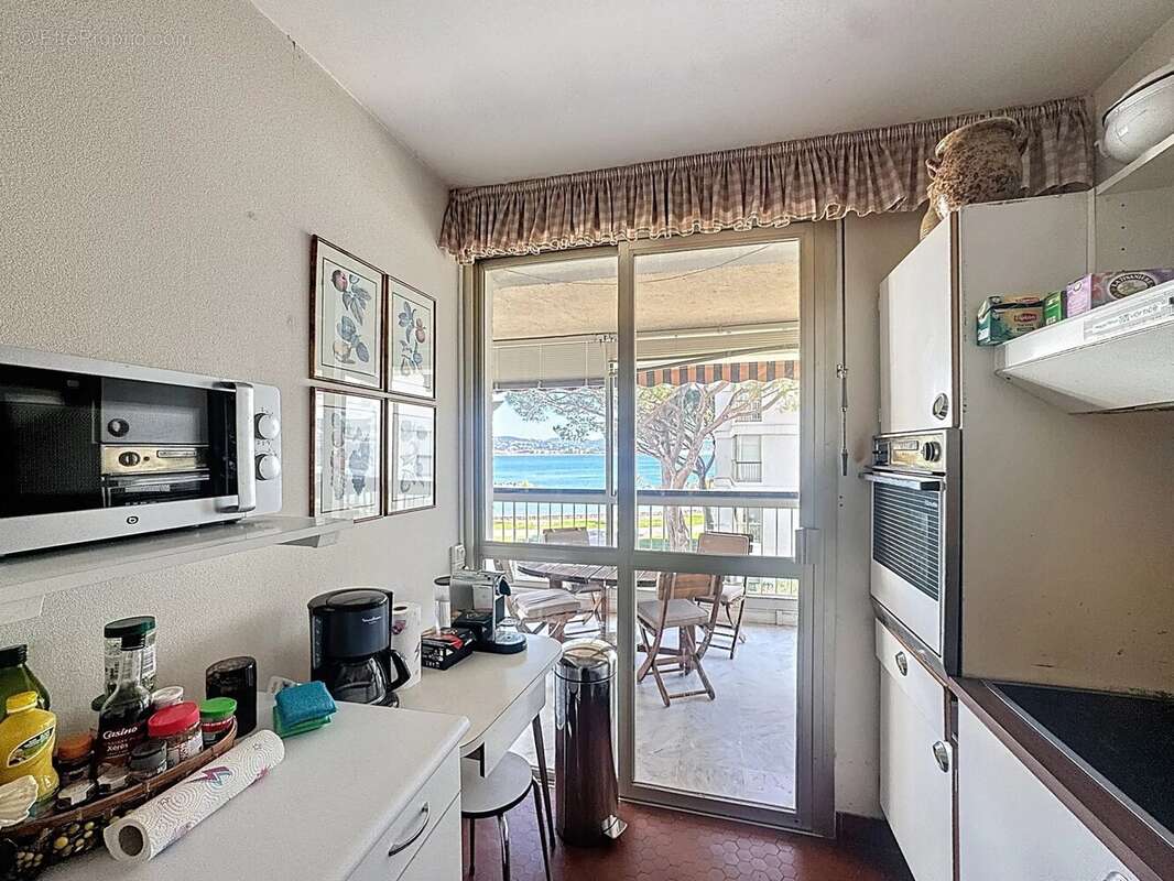 Appartement à MANDELIEU-LA-NAPOULE