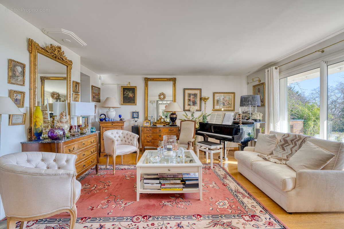 Maison à POLLIONNAY