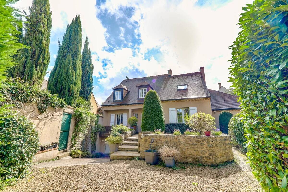 Maison à NOISY-LE-ROI