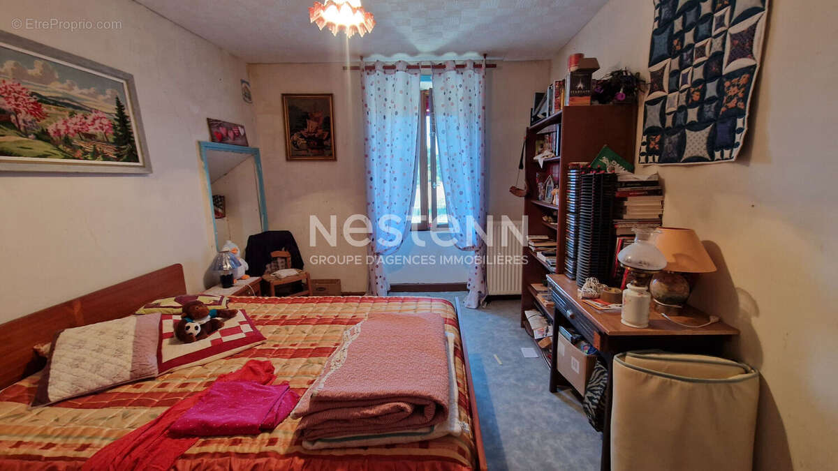 Maison à SAINT-SAUD-LACOUSSIERE