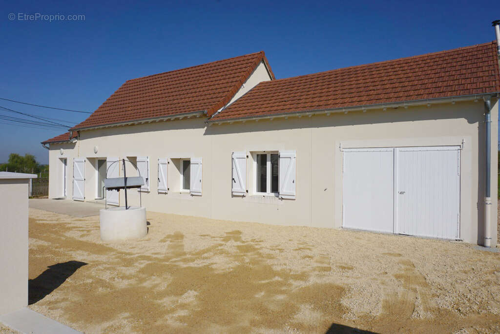 Maison à PARAY-LE-MONIAL