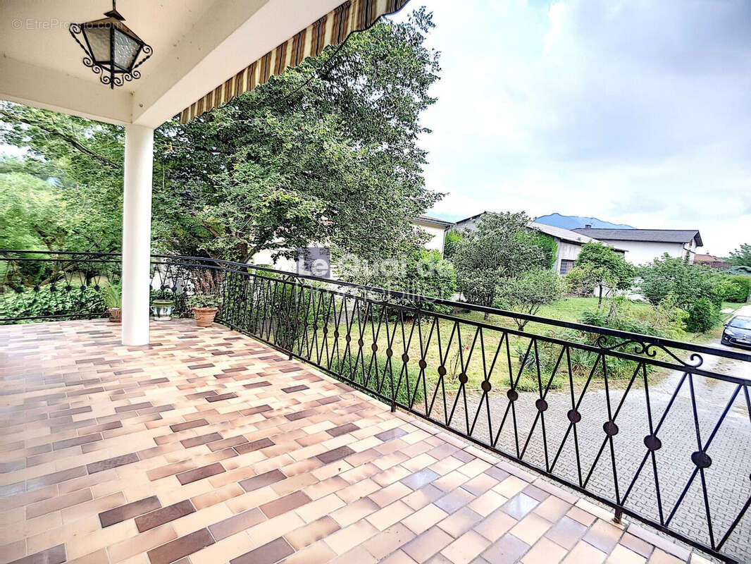 Maison à VARCES-ALLIERES-ET-RISSET