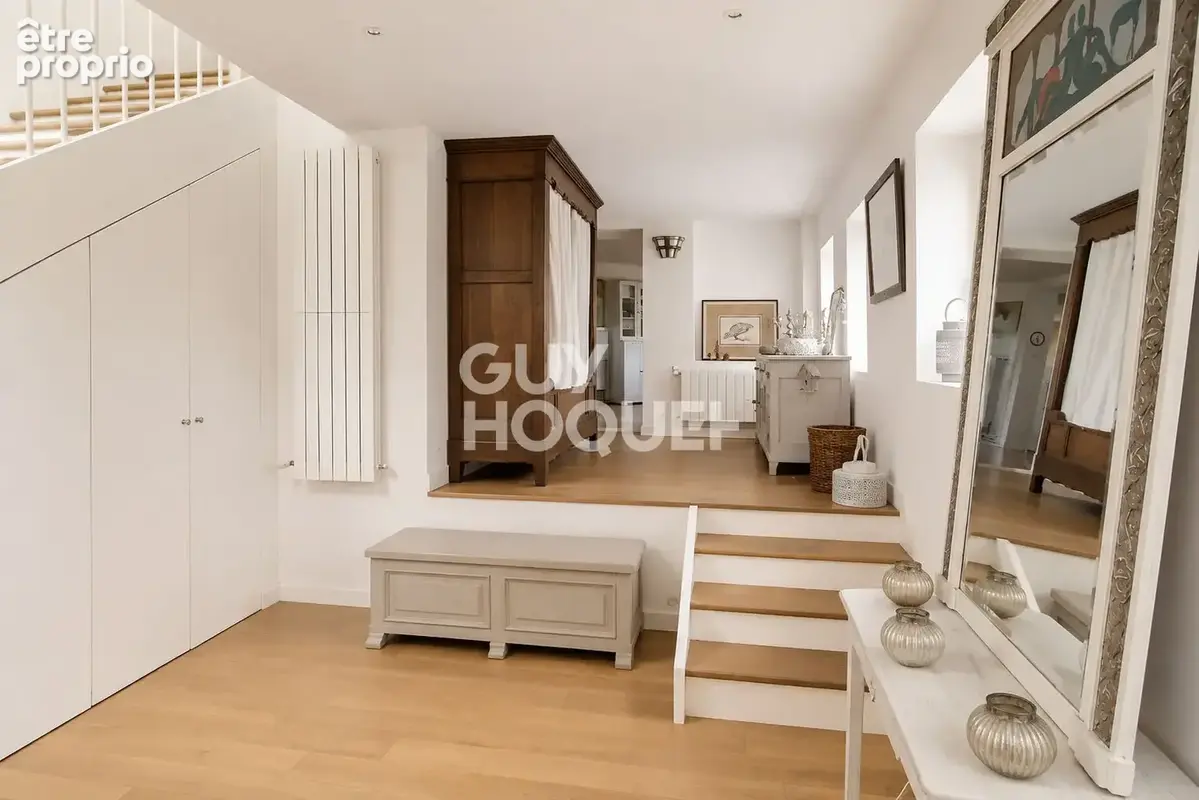 Maison familiale récente - 9 pièces - 267 m² habitables - photo 6