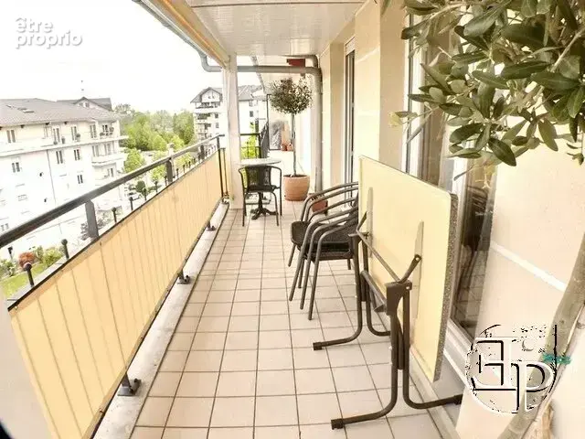 Appartement à SAINT-JULIEN-EN-GENEVOIS