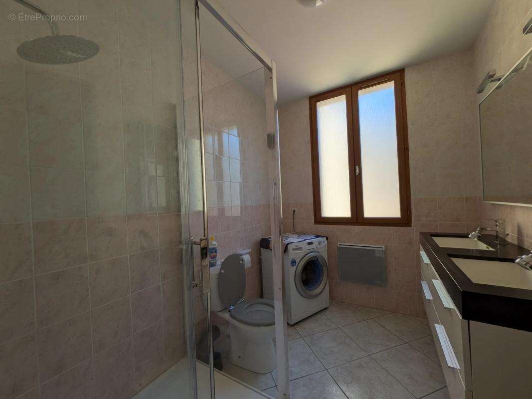 Appartement à LEZIGNAN-CORBIERES