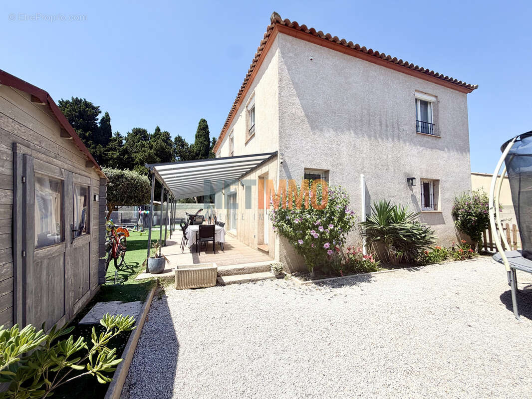 Maison à CALVISSON