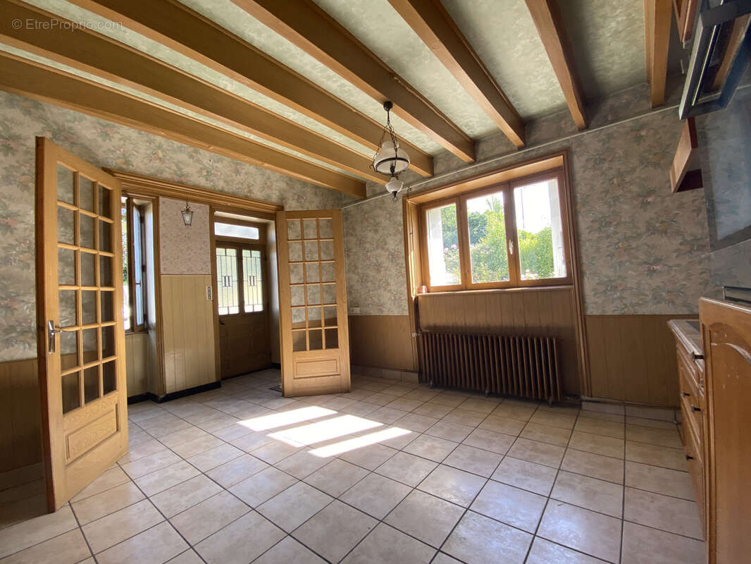 Maison à VILLEMONTAIS