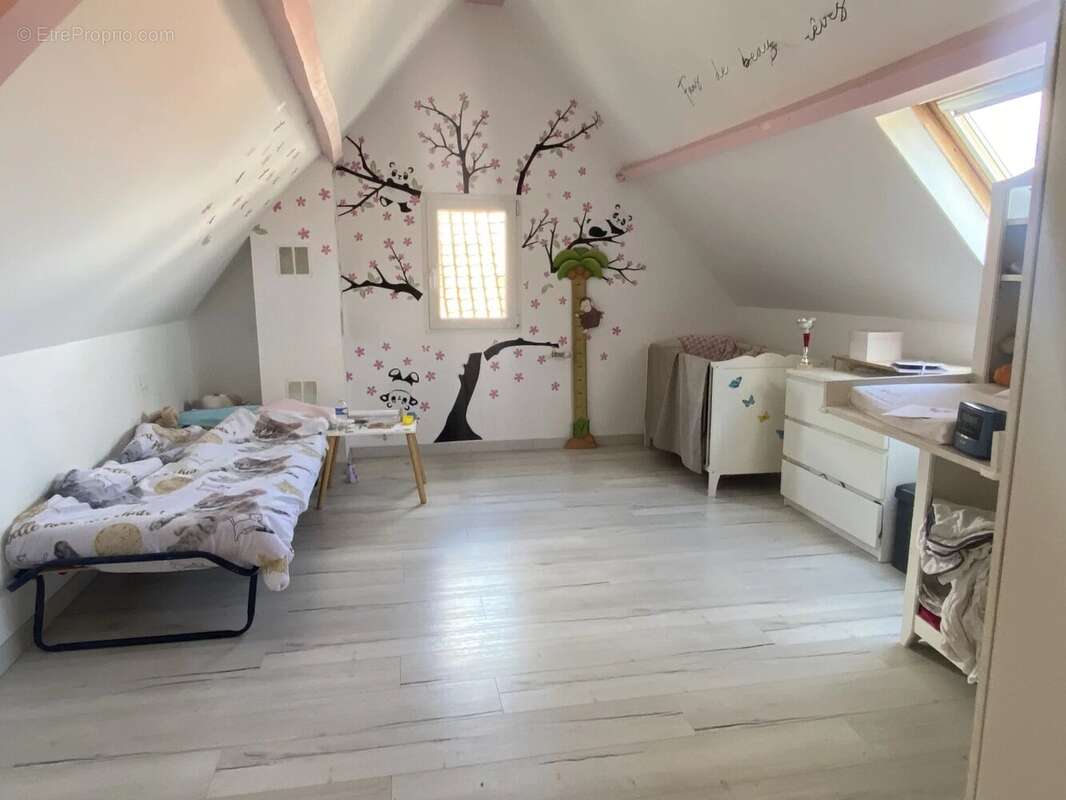 Maison à MONTREUIL