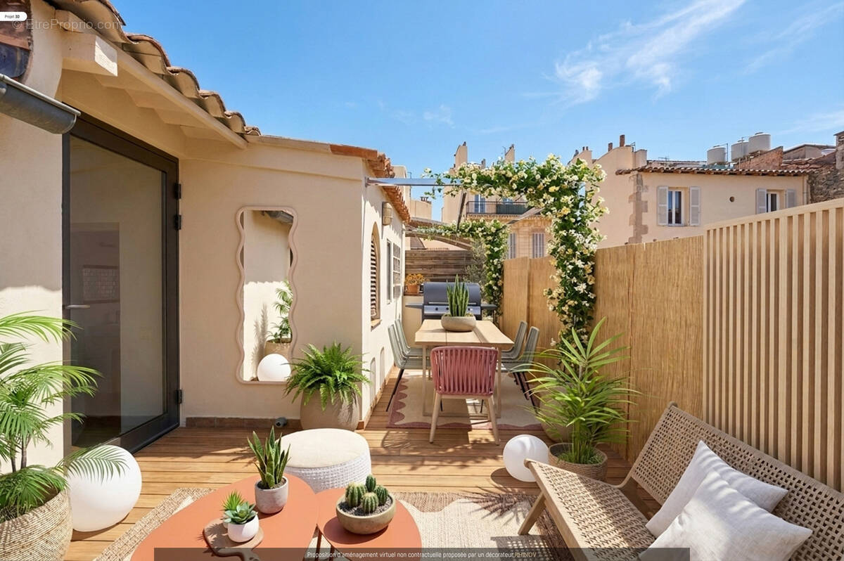 Appartement à MARSEILLE-6E