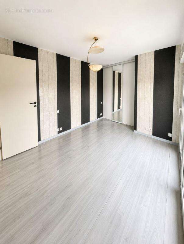Maison Tergnier 7 pièce(s) 167 m2 - photo 12