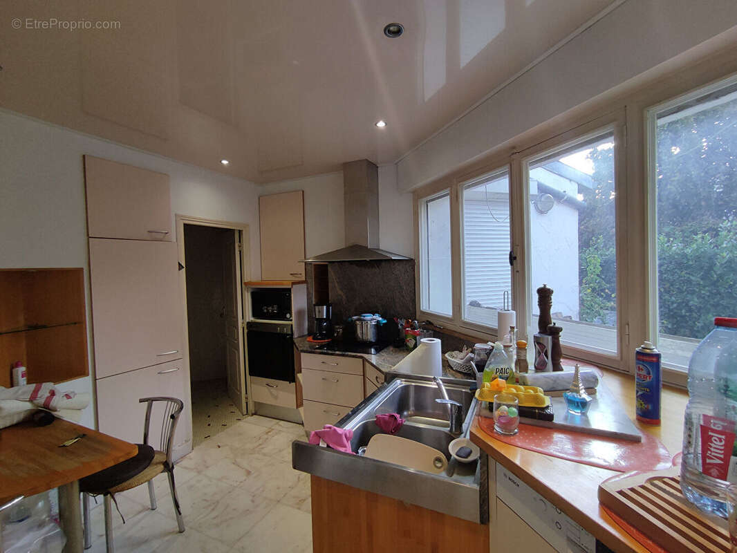 Maison Bohain En Vermandois 8 pièce(s) 170 m2 - photo 6