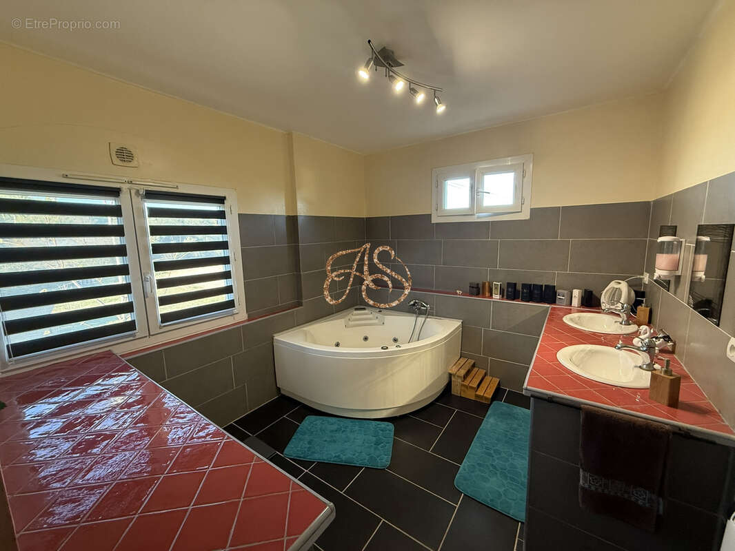 Appartement à MARGUERITTES
