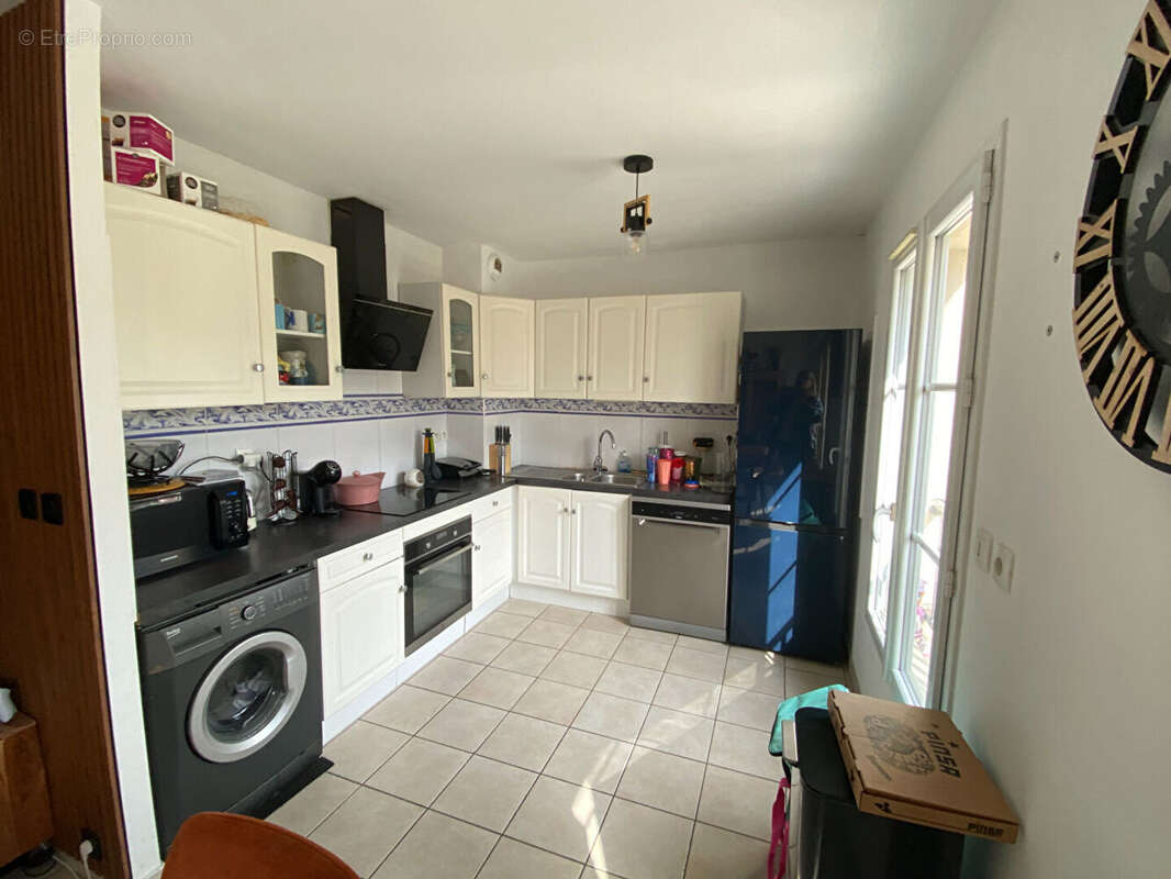 Appartement à ESCHES