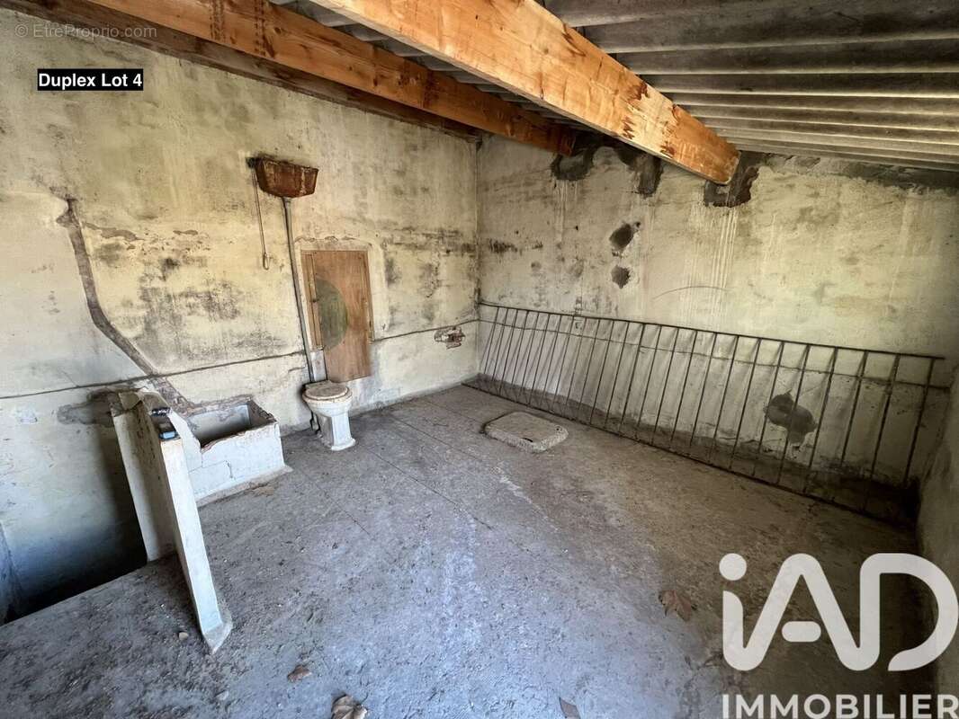 Photo 9 - Appartement à SOLLIES-PONT