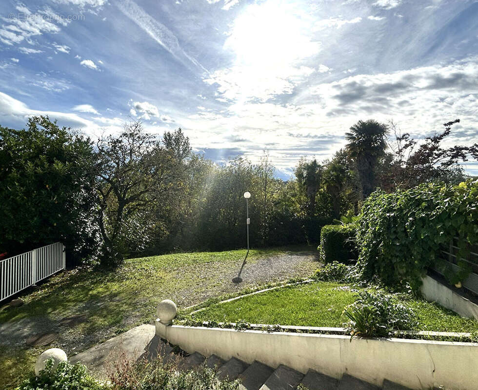 Appartement à JURANCON