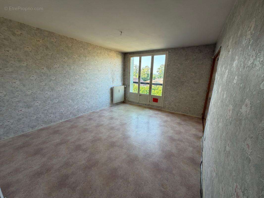 Appartement À Vendre - photo 2