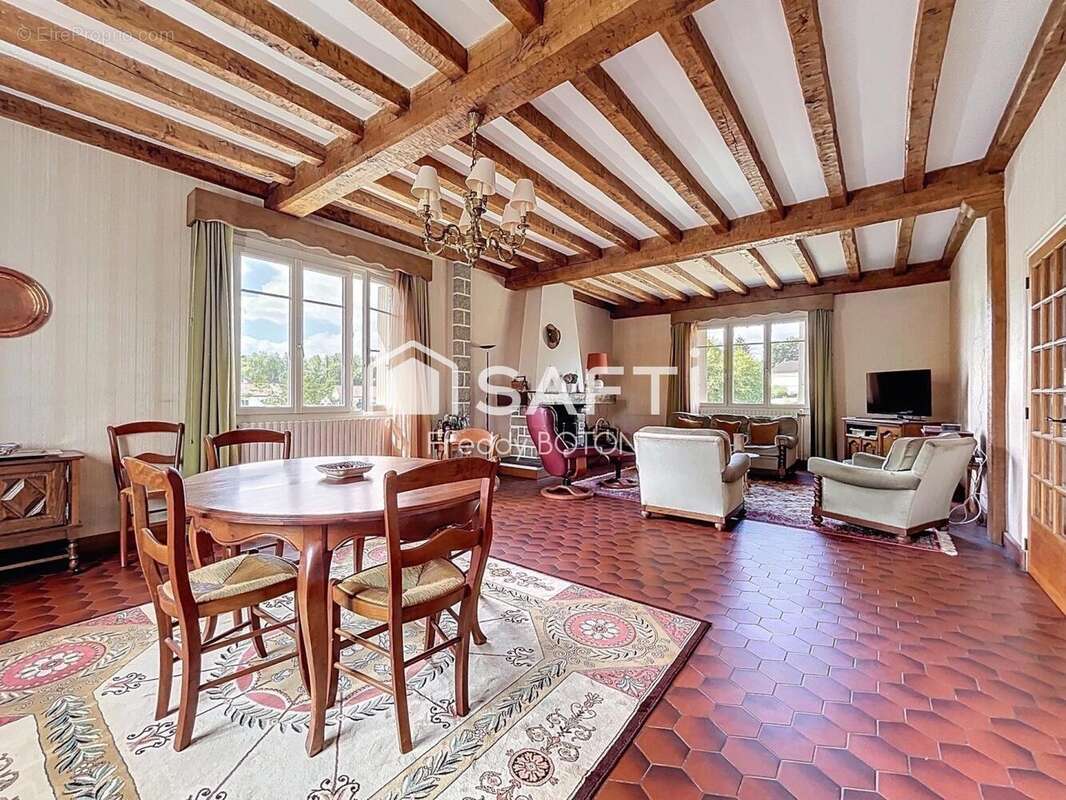 Photo 2 - Maison à MONCOUTANT