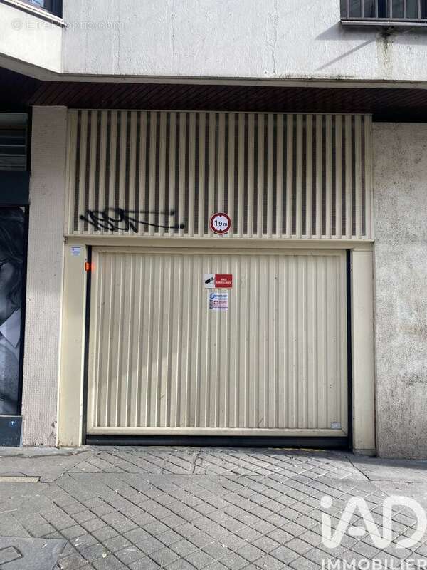 Photo 5 - Parking à PARIS-20E