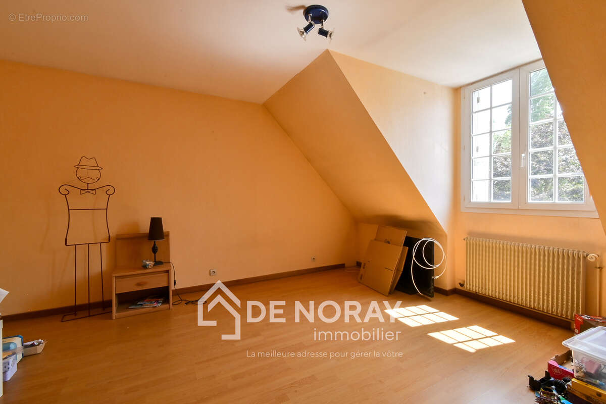 Maison à vendre 240m2 5 chambres piscine, terrain 5000m2 - photo 10