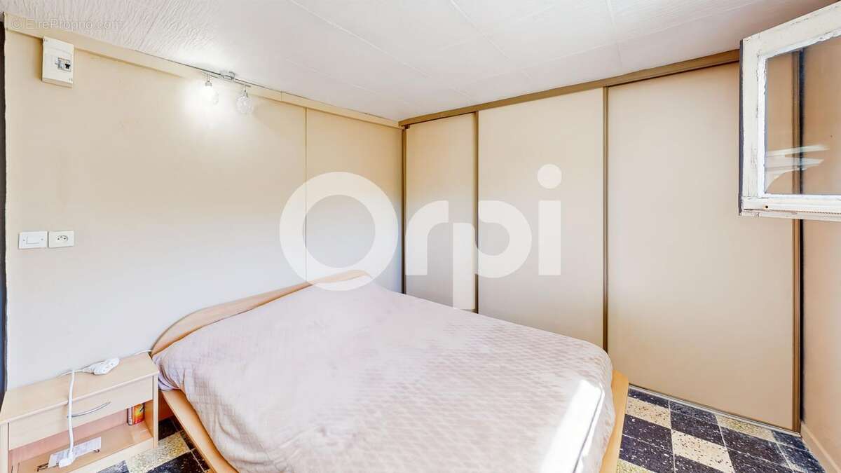 Maison  8 pièce(s) - photo 9