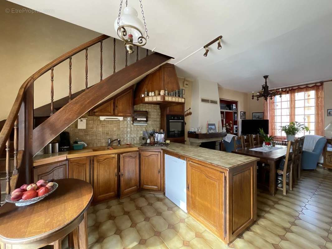 Maison à SAVIGNE-SUR-LATHAN