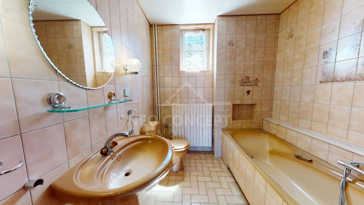 Maison à STUNDWILLER