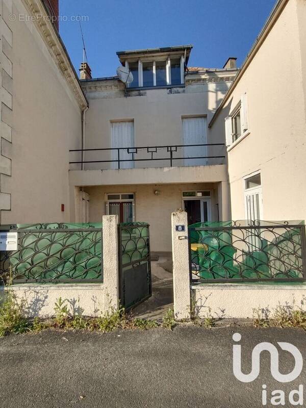 Photo 1 - Maison à DANGE-SAINT-ROMAIN