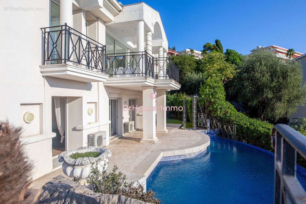Maison 300 m² à Nice  - photo 42