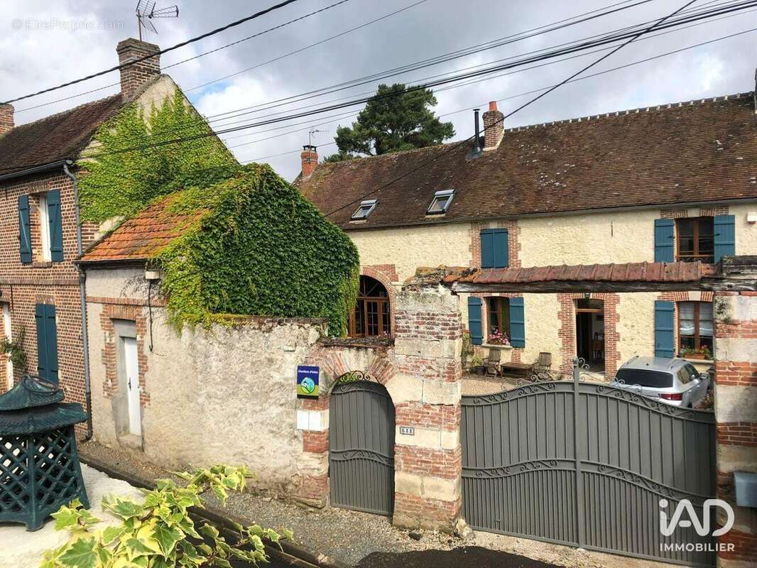 Photo 3 - Maison à MONTREUIL-SUR-THERAIN