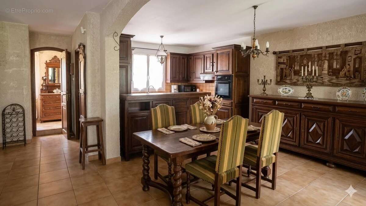 Maison à MARIGNANE
