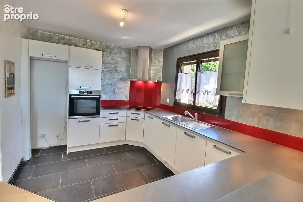 Maison 5 pièces 176 m² à vendre à Ballaison (74140) - photo 10