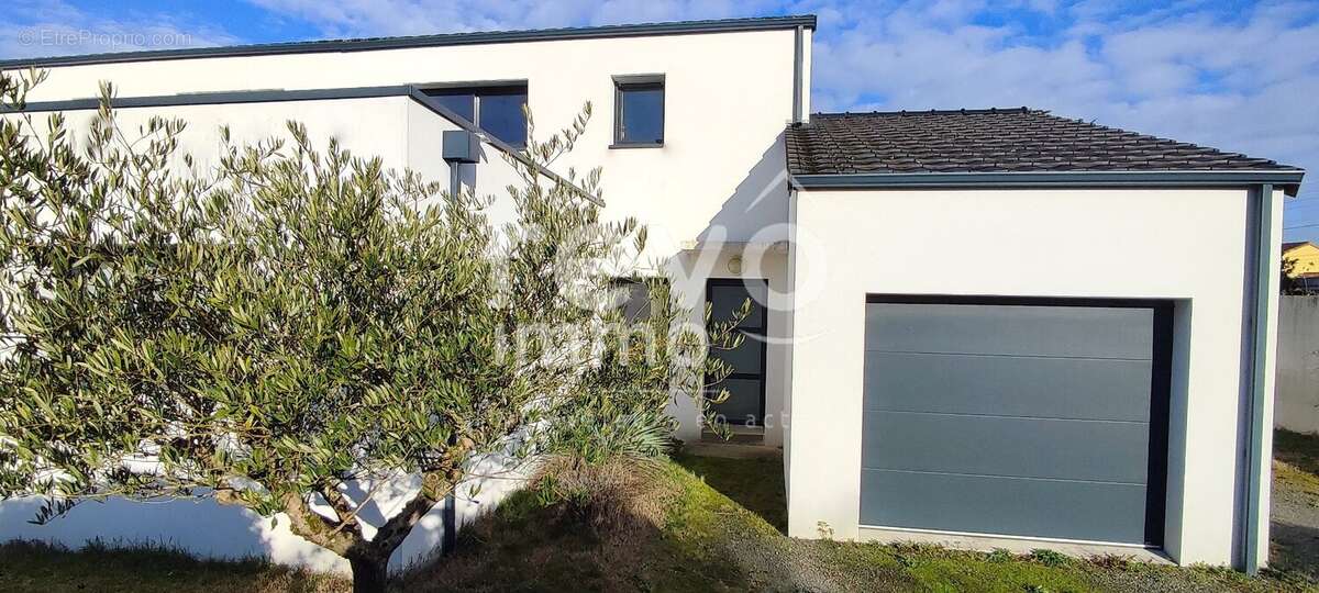 Maison à SAINT-PHILBERT-DE-GRAND-LIEU