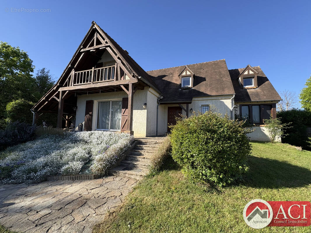 Maison à AMBLAINVILLE