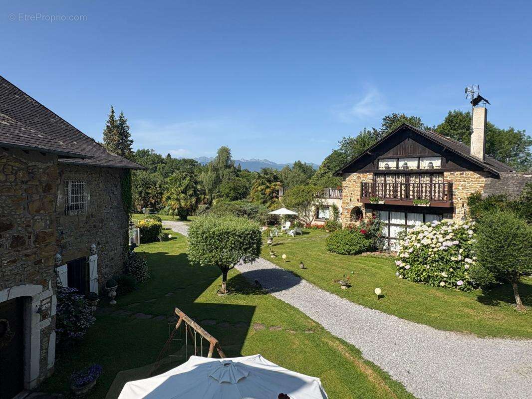 Maison à HAUT-DE-BOSDARROS