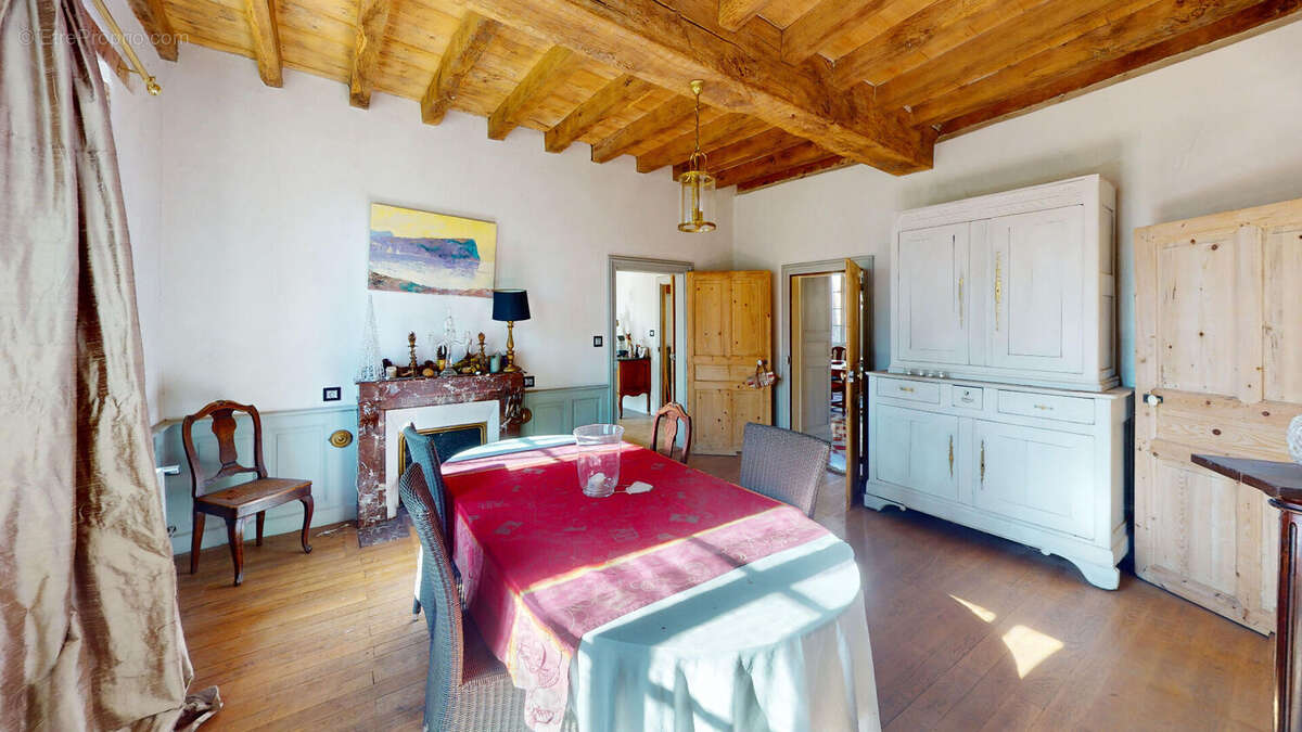 Maison à CRESSANGES