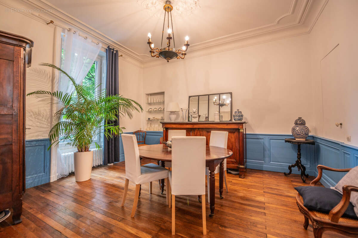 Maison à NANTES