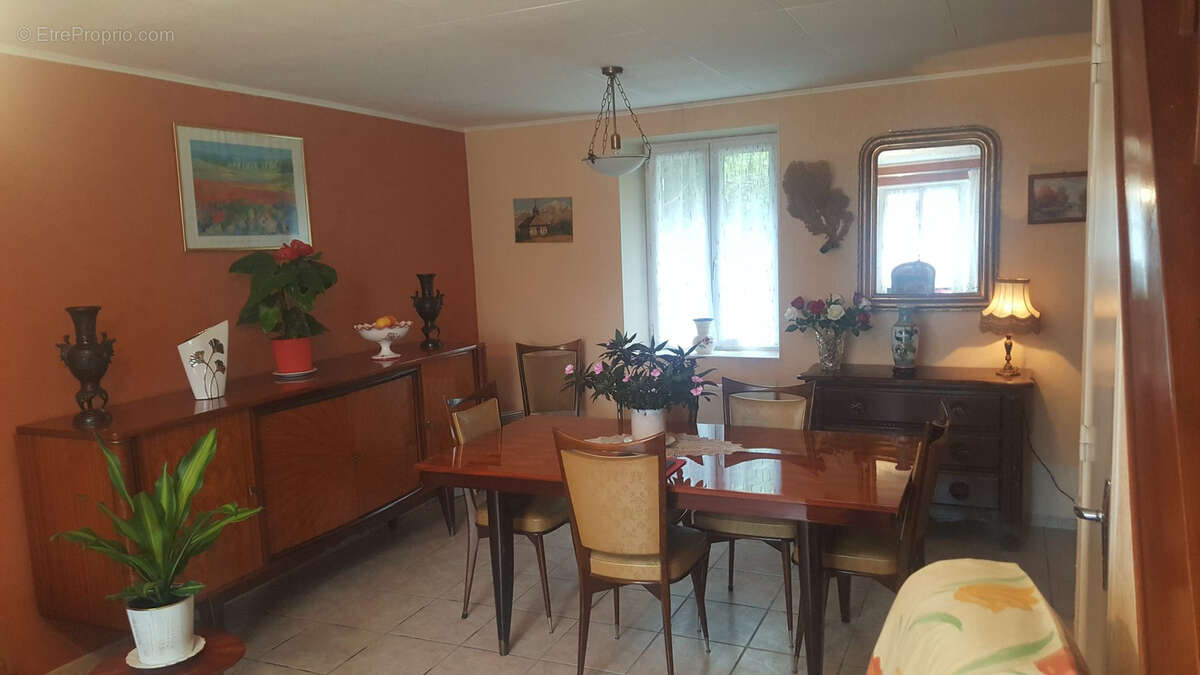 Maison à SAINT-DIZIER-LEYRENNE