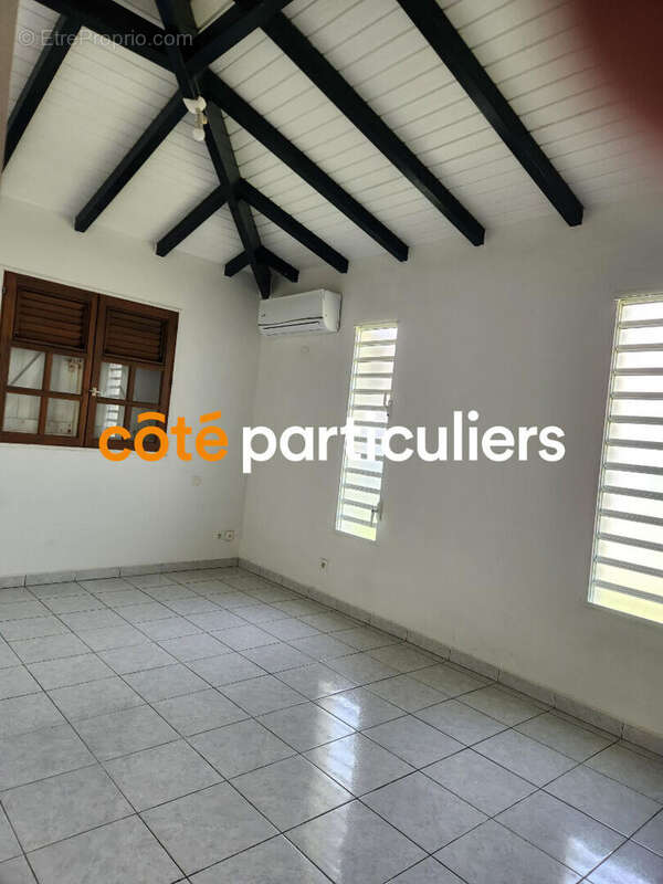 Maison Le Moule 5 pièce(s) DAMENCOURT - photo 8