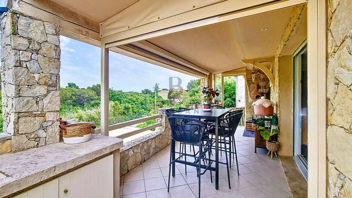 Maison à FREJUS