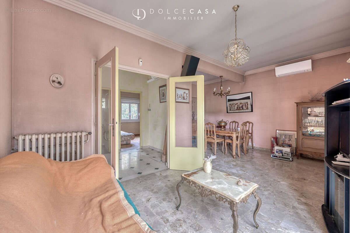 Maison à BRY-SUR-MARNE